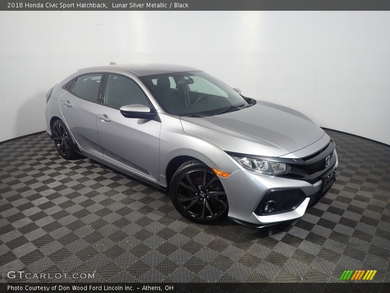 Front 3/4 View of 2018 Civic Sport Hatchback