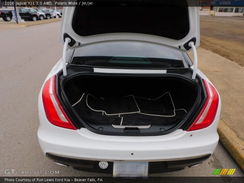 Polaris White / Jet/Jet 2016 Jaguar XJ L 3.0 AWD