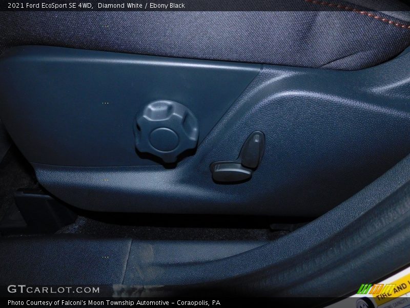 Diamond White / Ebony Black 2021 Ford EcoSport SE 4WD