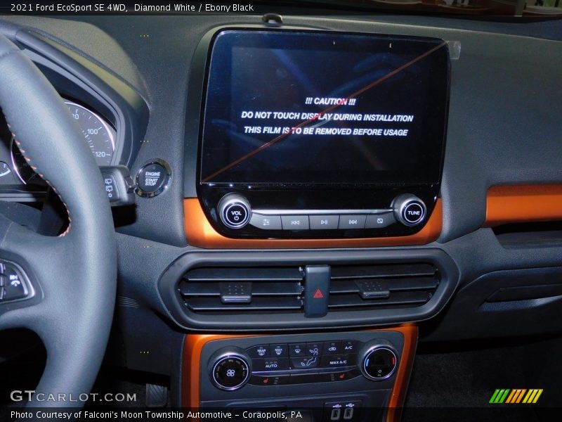 Diamond White / Ebony Black 2021 Ford EcoSport SE 4WD
