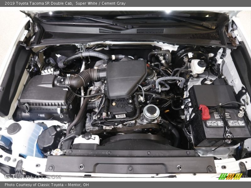 Super White / Cement Gray 2019 Toyota Tacoma SR Double Cab