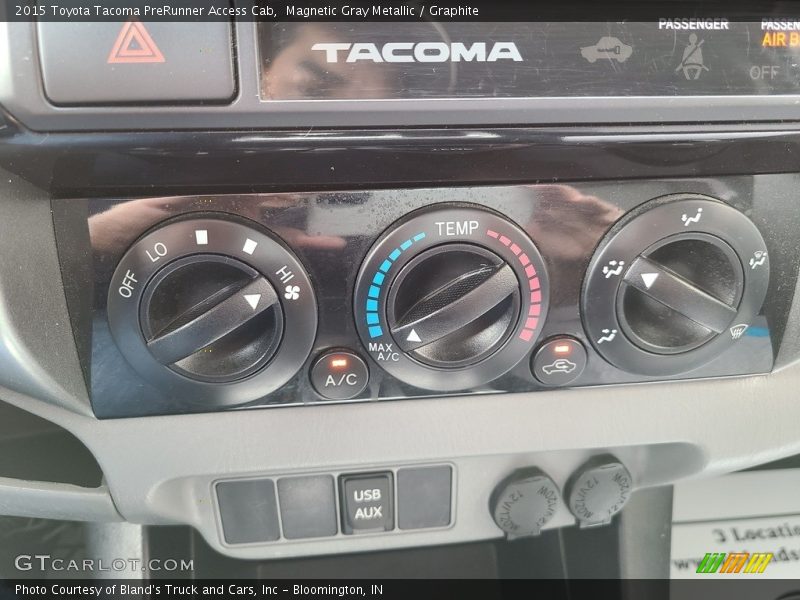 Magnetic Gray Metallic / Graphite 2015 Toyota Tacoma PreRunner Access Cab