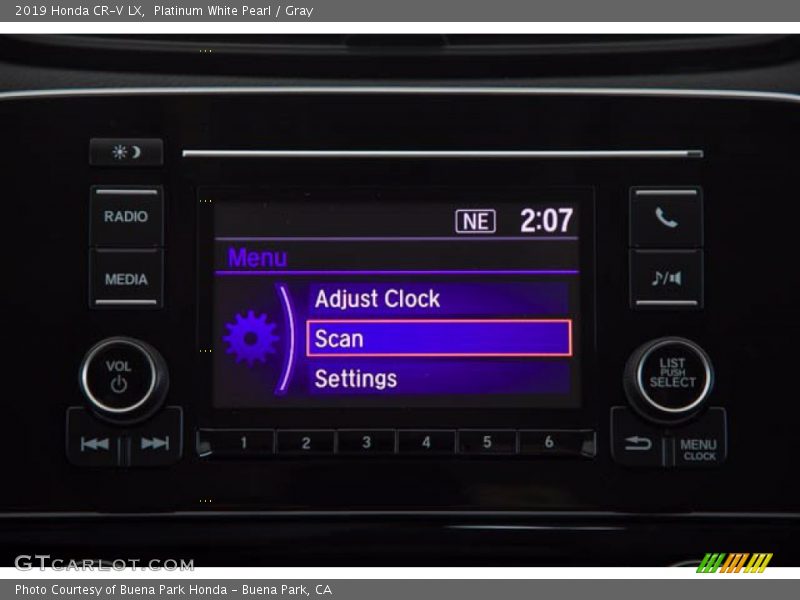 Platinum White Pearl / Gray 2019 Honda CR-V LX