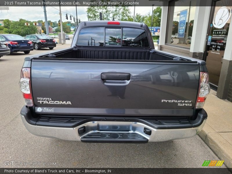 Magnetic Gray Metallic / Graphite 2015 Toyota Tacoma PreRunner Access Cab