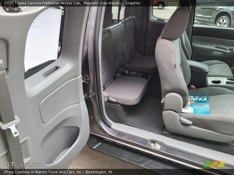Magnetic Gray Metallic / Graphite 2015 Toyota Tacoma PreRunner Access Cab
