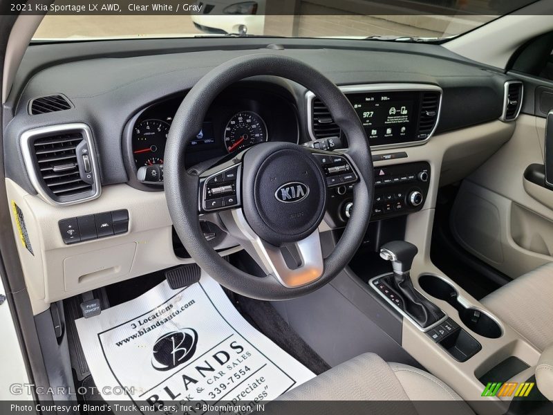 Clear White / Gray 2021 Kia Sportage LX AWD