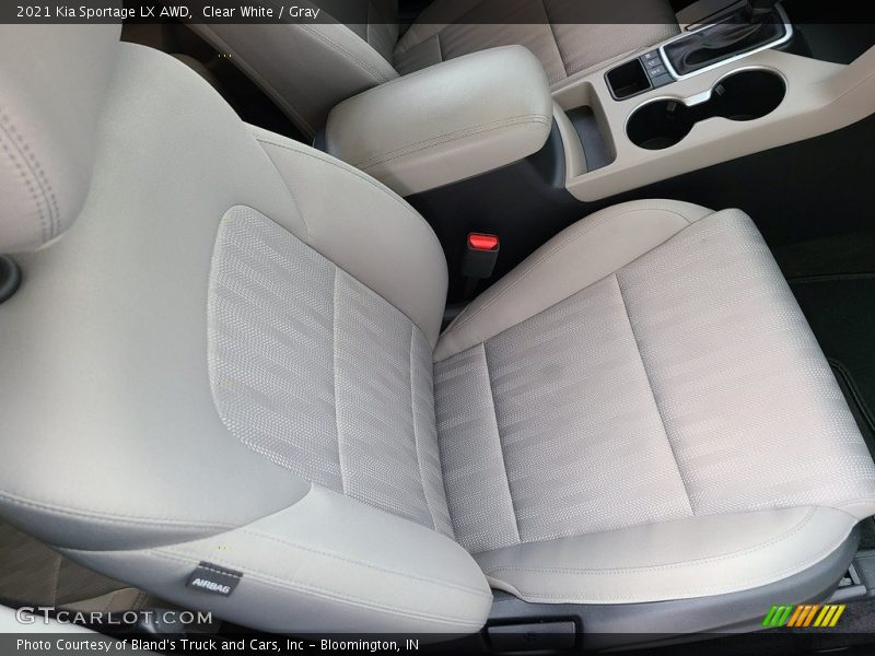 Clear White / Gray 2021 Kia Sportage LX AWD