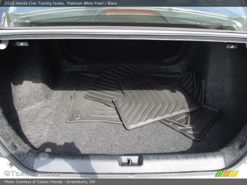 Platinum White Pearl / Black 2019 Honda Civic Touring Sedan