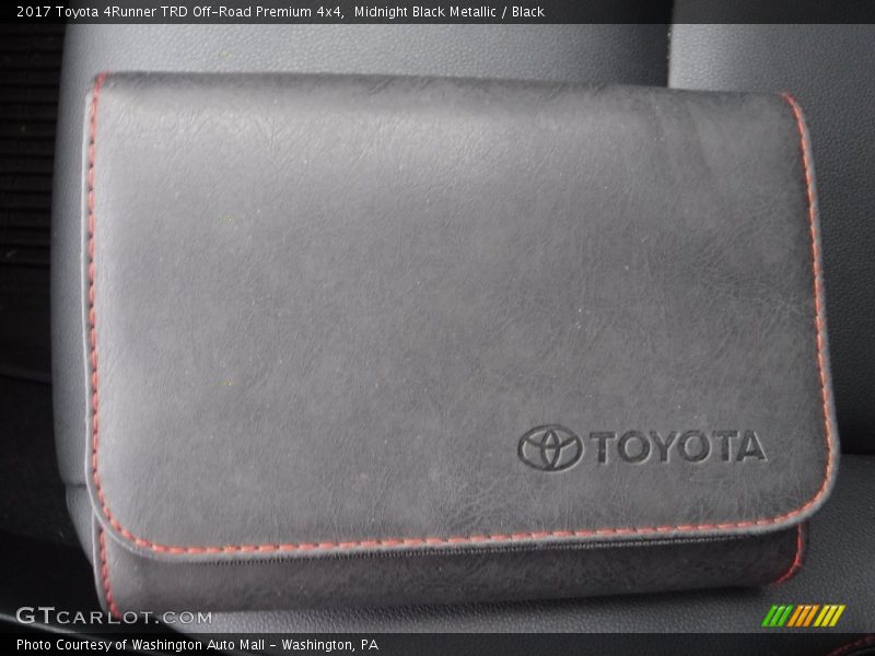 Midnight Black Metallic / Black 2017 Toyota 4Runner TRD Off-Road Premium 4x4