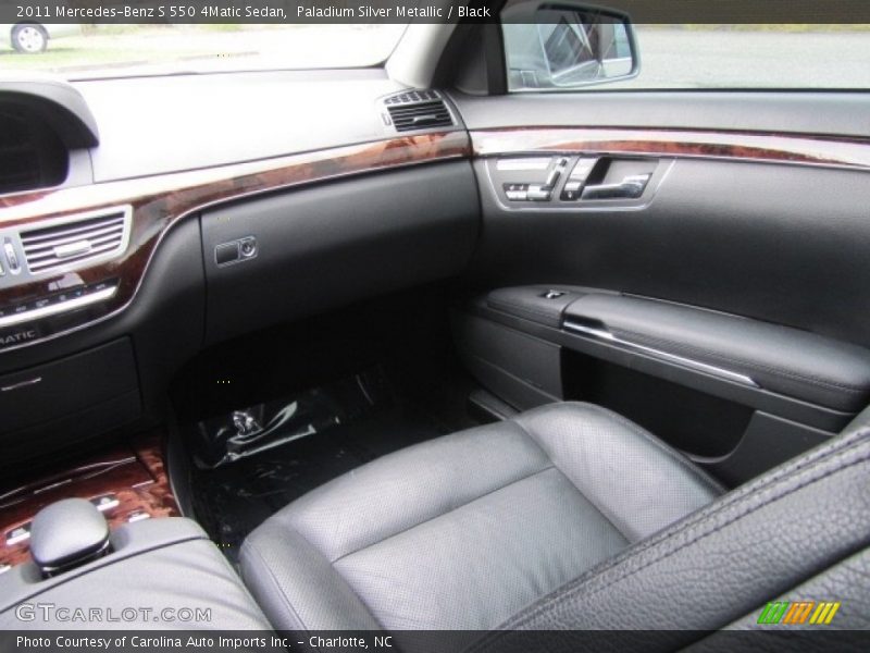Paladium Silver Metallic / Black 2011 Mercedes-Benz S 550 4Matic Sedan