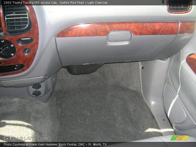 Sunfire Red Pearl / Light Charcoal 2002 Toyota Tundra SR5 Access Cab