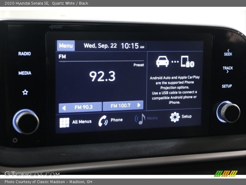 Quartz White / Black 2020 Hyundai Sonata SE