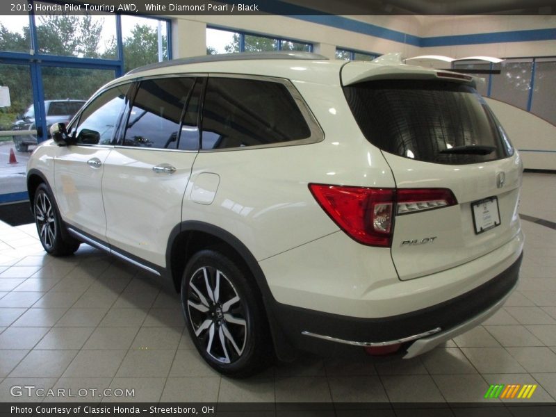 White Diamond Pearl / Black 2019 Honda Pilot Touring AWD