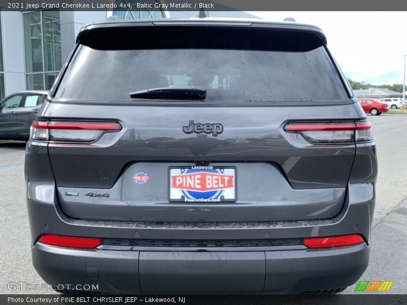 Baltic Gray Metallic / Black 2021 Jeep Grand Cherokee L Laredo 4x4