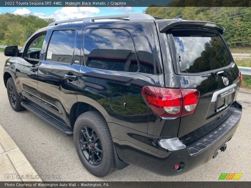  2022 Sequoia SR5 4WD Midnight Black Metallic