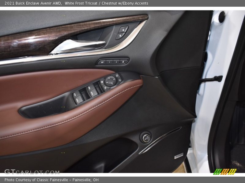 White Frost Tricoat / Chestnut w/Ebony Accents 2021 Buick Enclave Avenir AWD