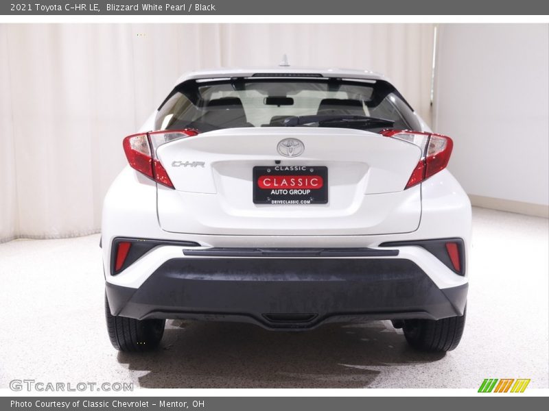 Blizzard White Pearl / Black 2021 Toyota C-HR LE