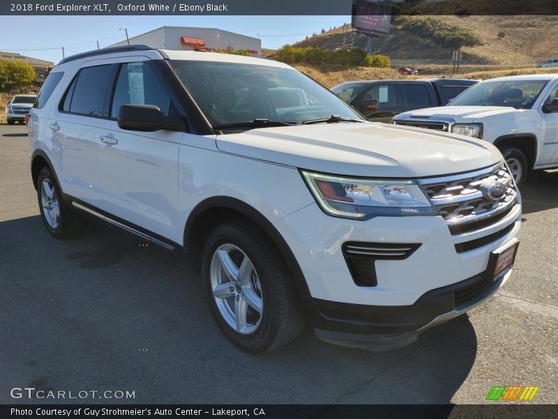 Oxford White / Ebony Black 2018 Ford Explorer XLT