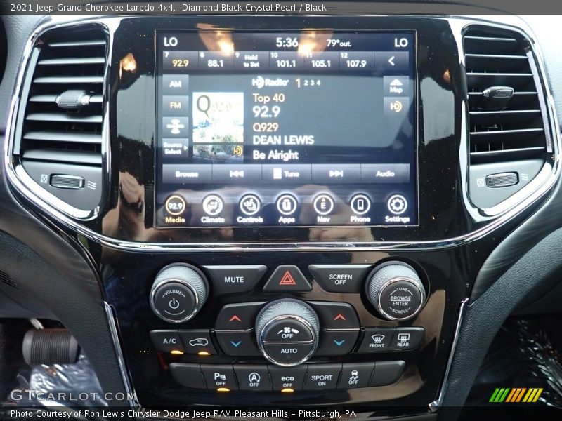 Diamond Black Crystal Pearl / Black 2021 Jeep Grand Cherokee Laredo 4x4