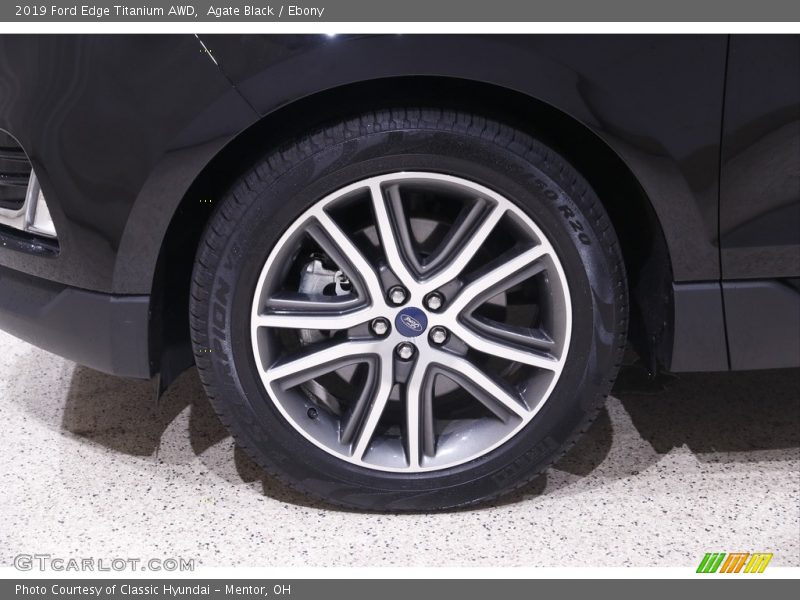 Agate Black / Ebony 2019 Ford Edge Titanium AWD