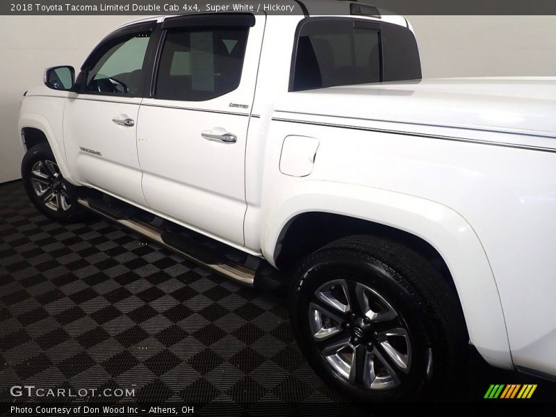 Super White / Hickory 2018 Toyota Tacoma Limited Double Cab 4x4