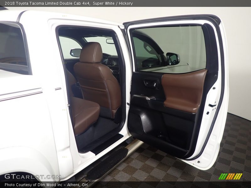 Super White / Hickory 2018 Toyota Tacoma Limited Double Cab 4x4