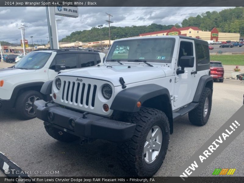 Bright White / Black 2014 Jeep Wrangler Sport 4x4