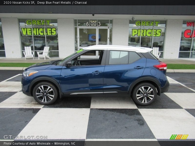 Deep Blue Pearl Metallic / Charcoal 2020 Nissan Kicks SR