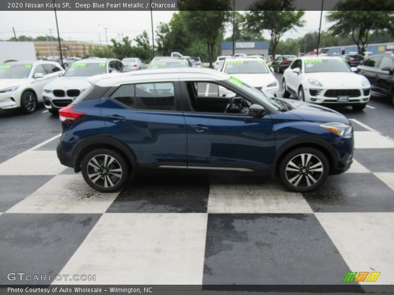 Deep Blue Pearl Metallic / Charcoal 2020 Nissan Kicks SR