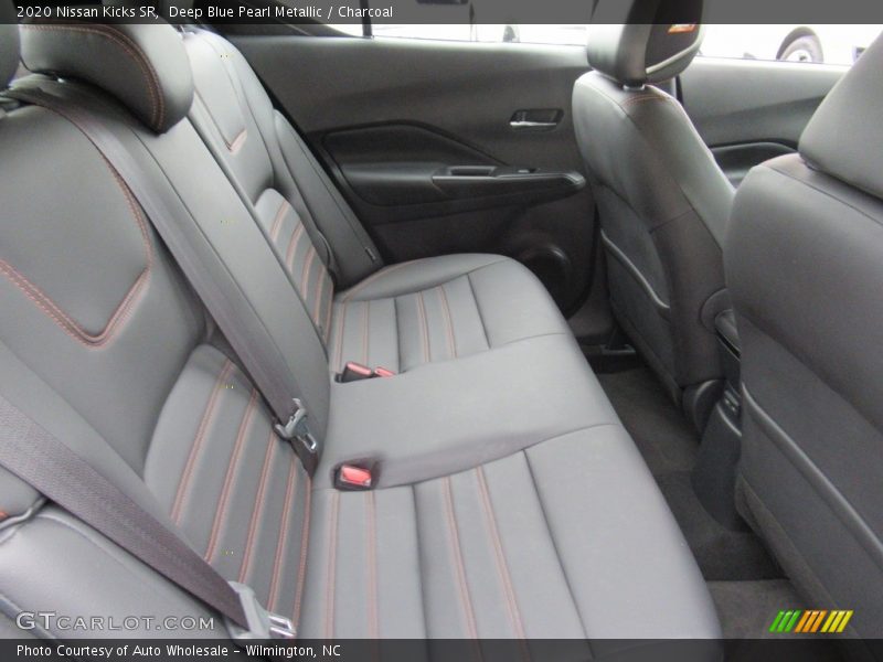 Deep Blue Pearl Metallic / Charcoal 2020 Nissan Kicks SR
