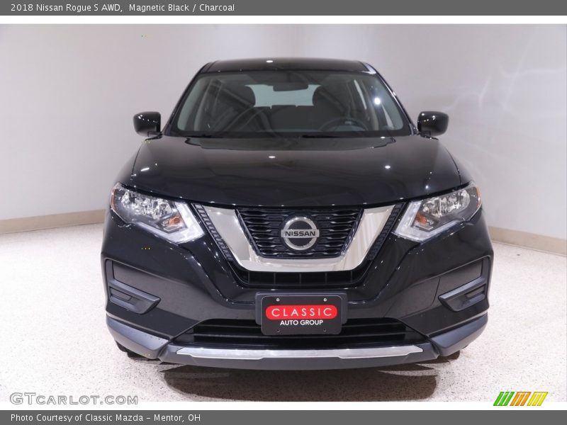 Magnetic Black / Charcoal 2018 Nissan Rogue S AWD