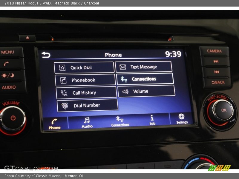 Magnetic Black / Charcoal 2018 Nissan Rogue S AWD