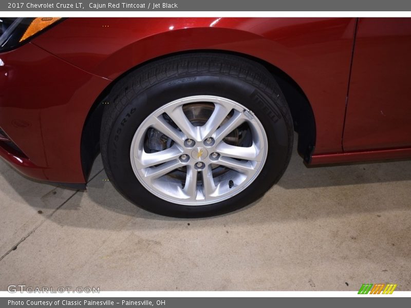 Cajun Red Tintcoat / Jet Black 2017 Chevrolet Cruze LT