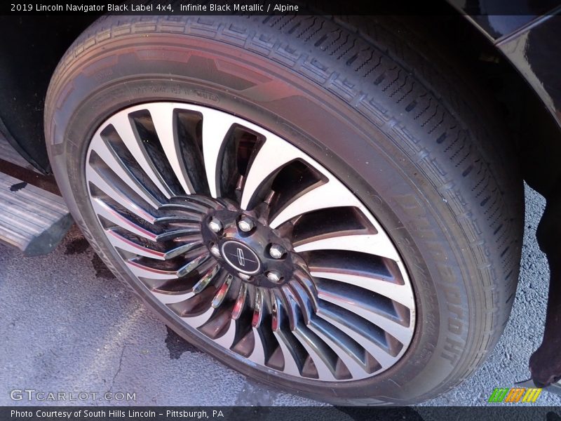 Infinite Black Metallic / Alpine 2019 Lincoln Navigator Black Label 4x4