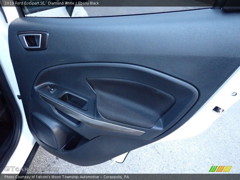Diamond White / Ebony Black 2019 Ford EcoSport SE