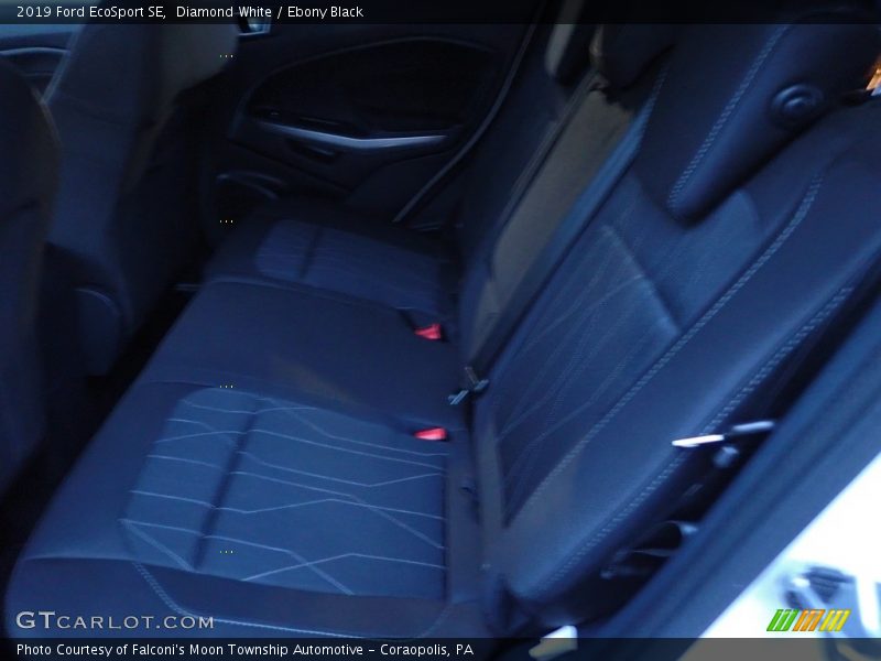Diamond White / Ebony Black 2019 Ford EcoSport SE