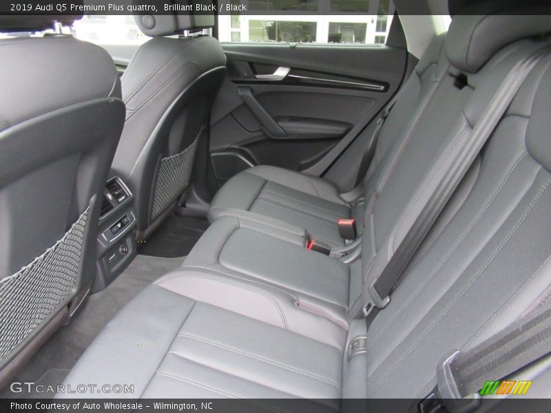 Brilliant Black / Black 2019 Audi Q5 Premium Plus quattro