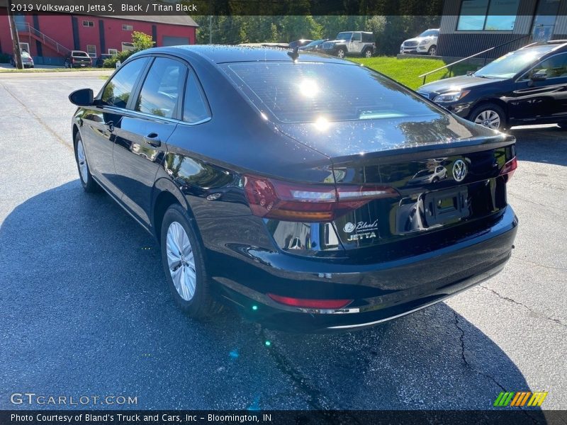 Black / Titan Black 2019 Volkswagen Jetta S