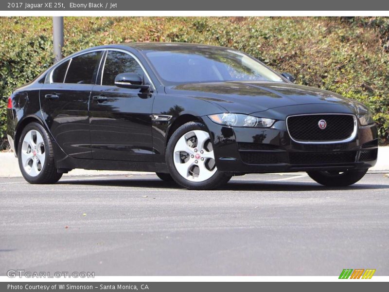 Ebony Black / Jet 2017 Jaguar XE 25t