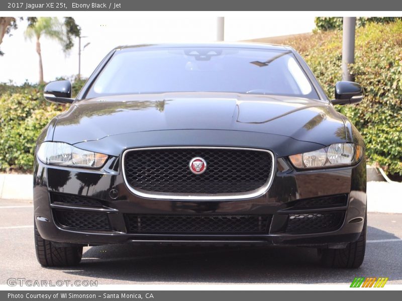 Ebony Black / Jet 2017 Jaguar XE 25t