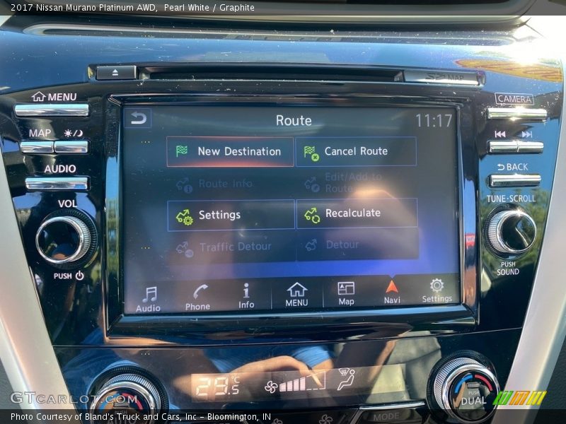 Pearl White / Graphite 2017 Nissan Murano Platinum AWD