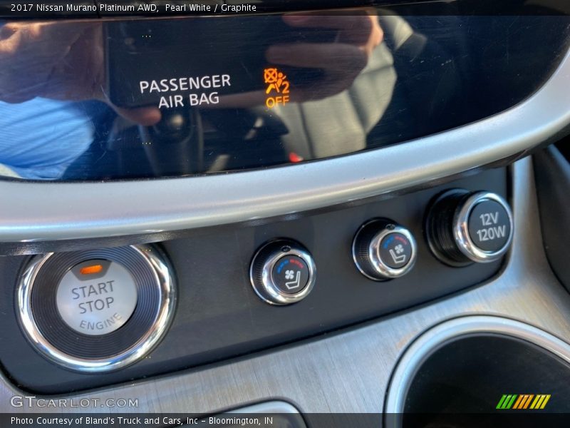 Pearl White / Graphite 2017 Nissan Murano Platinum AWD