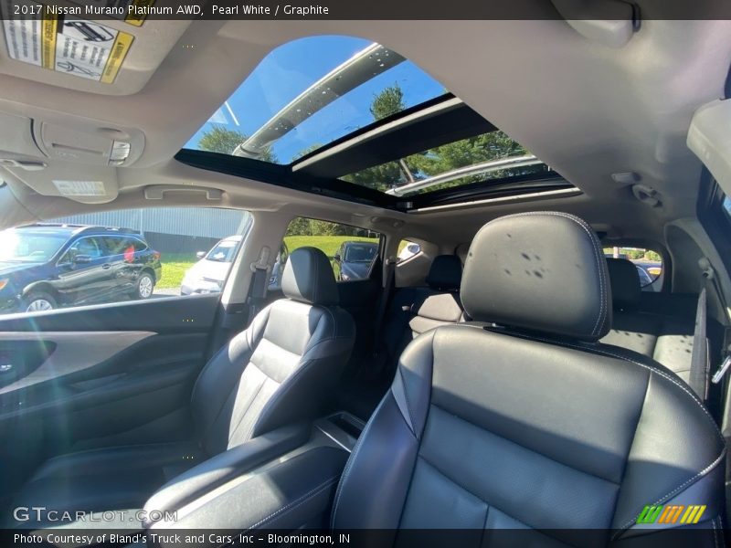 Pearl White / Graphite 2017 Nissan Murano Platinum AWD