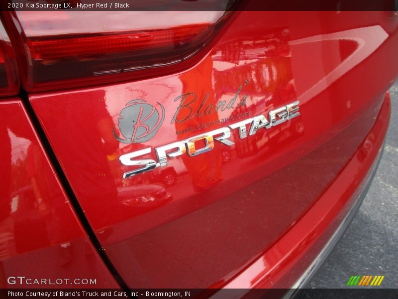 Hyper Red / Black 2020 Kia Sportage LX