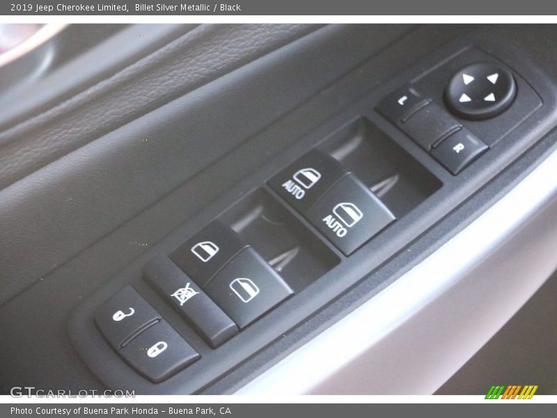 Billet Silver Metallic / Black 2019 Jeep Cherokee Limited