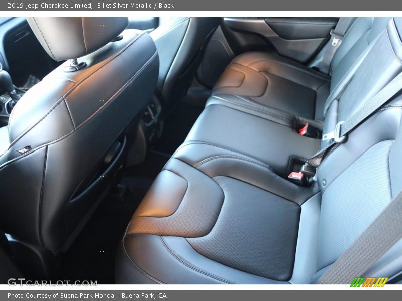 Billet Silver Metallic / Black 2019 Jeep Cherokee Limited