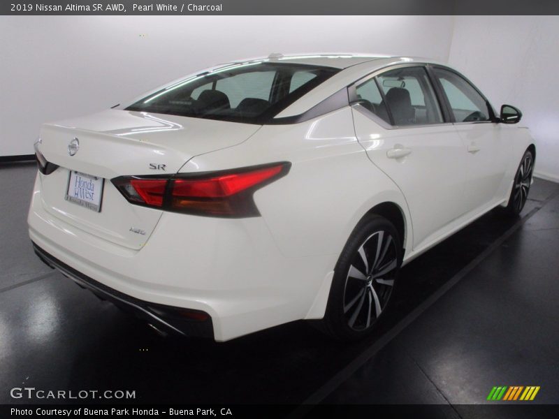 Pearl White / Charcoal 2019 Nissan Altima SR AWD