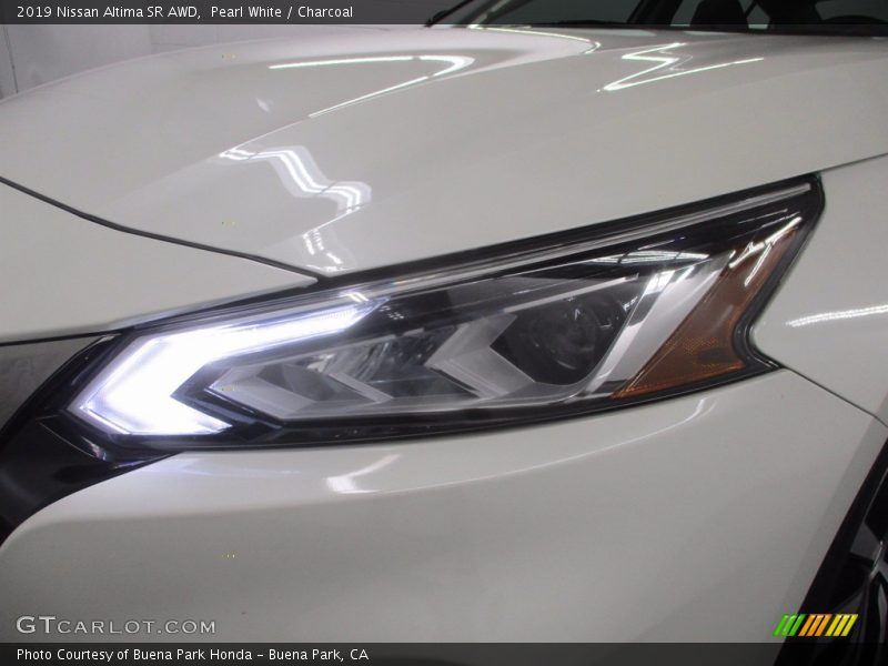 Pearl White / Charcoal 2019 Nissan Altima SR AWD