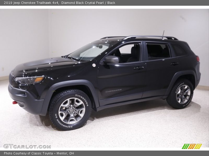 Diamond Black Crystal Pearl / Black 2019 Jeep Cherokee Trailhawk 4x4