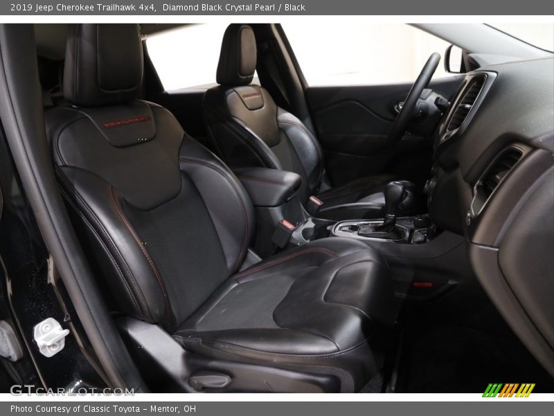 Diamond Black Crystal Pearl / Black 2019 Jeep Cherokee Trailhawk 4x4